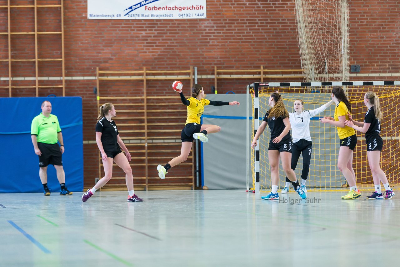 Bild 100 - B-Juniorinnen Bramstedter TS - TSV Altenholz : Ergebnis: 17:16